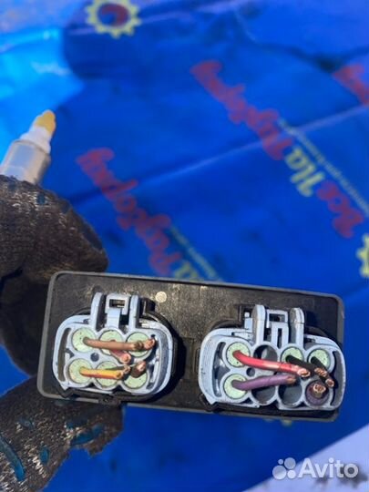 Реле фар Nissan Almera N16 1.5 2000