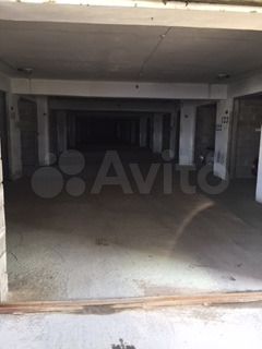 Машиноместо, 24 м²