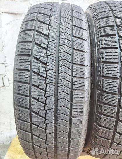 Bridgestone Blizzak VRX 215/60 R17 96Q