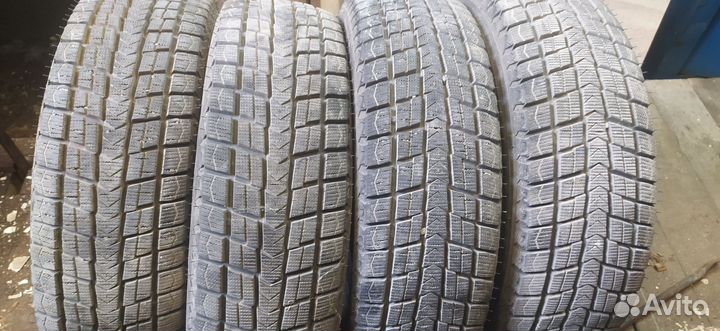Nexen Winguard Ice SUV 215/70 R16