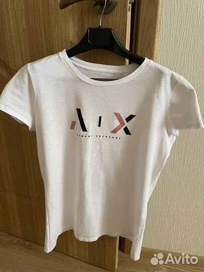 Футболка женская