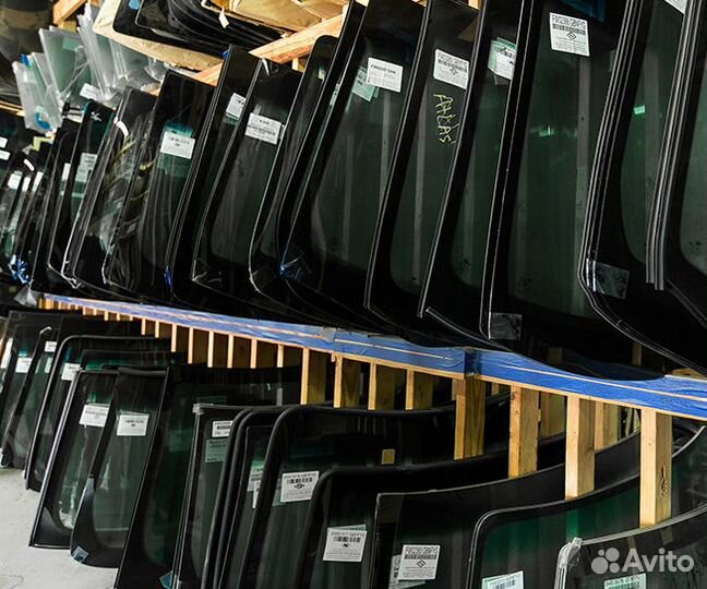 Авто стекло для Сузуки левый руль + установка