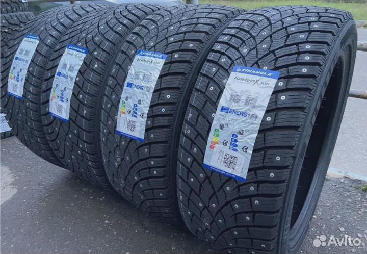 Triangle IcelynX TI501 215/60 R16 99T