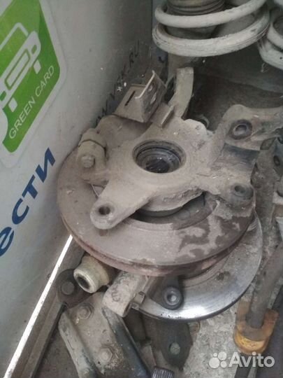 Кулак поворотный левый правый Киа Спектра