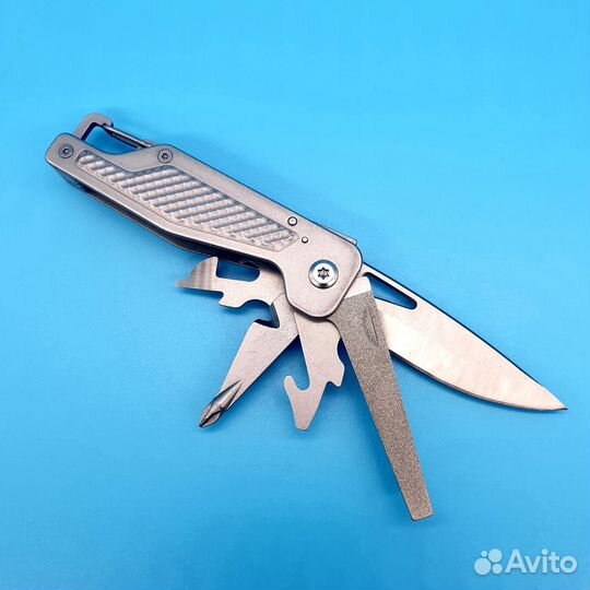 Мультитул swiss+tech 13в1