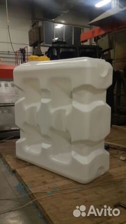 Бак прямоугольный пластиковый 2000 литров