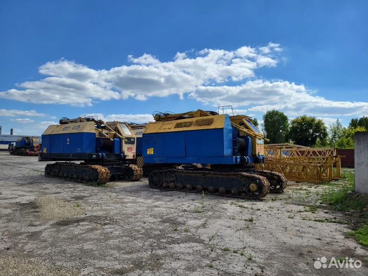 Гусеничный кран ЧКЗ МКГ-25БР, 1992