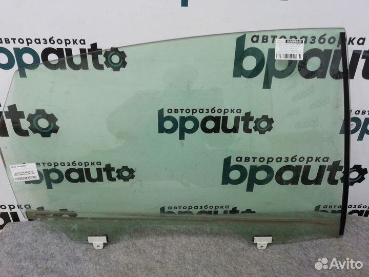 Стекло задней правой двери 82300JN90A Nissan Teana