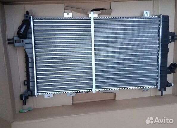 Радиатор охлаждения двигателя Астра Н дизель