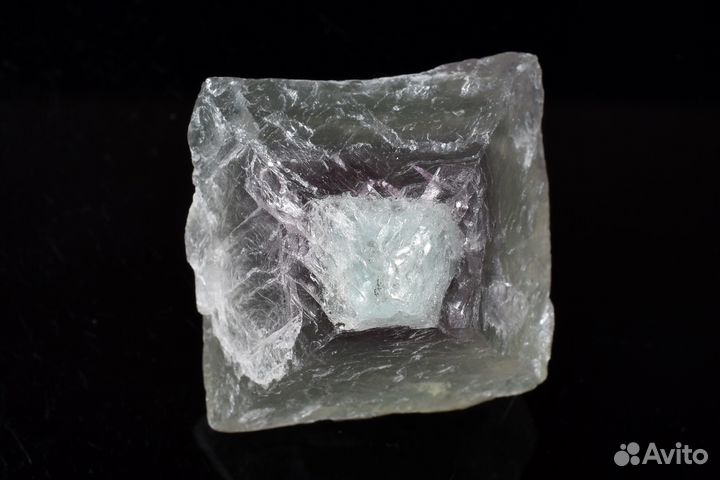 Флюорит. Лот №852