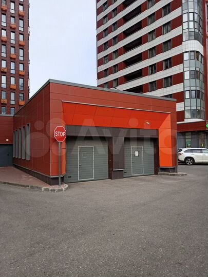 Машиноместо, 15 м²