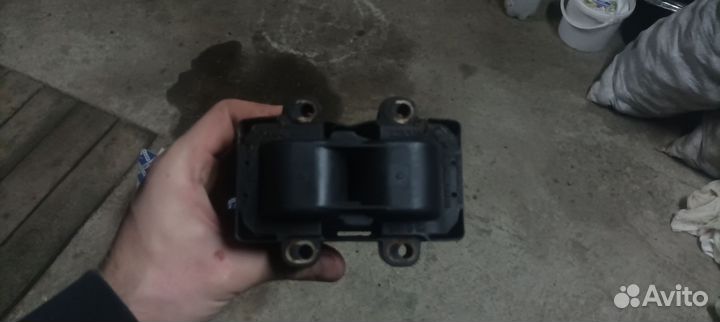 Катушка зажигания Логан 1.4 10 год оригинал