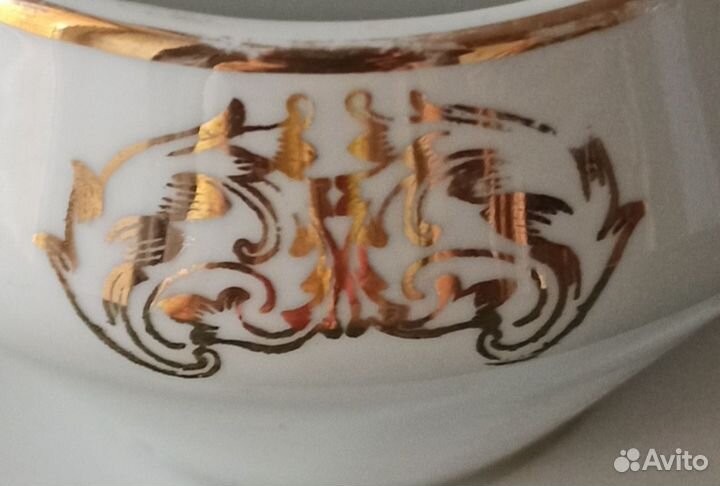 Соусник. Сахарница. Фарфор.Винтаж. Чехословакия