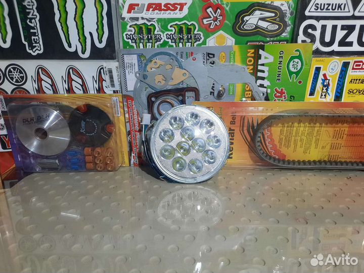 Светодиодная фара на мопед