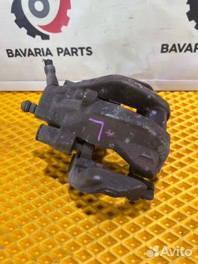 Суппорт тормозной задний левый Mercedes E W212 3.5