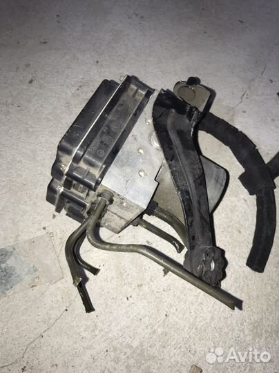 Блок ABS контрактный BMW 5 E60