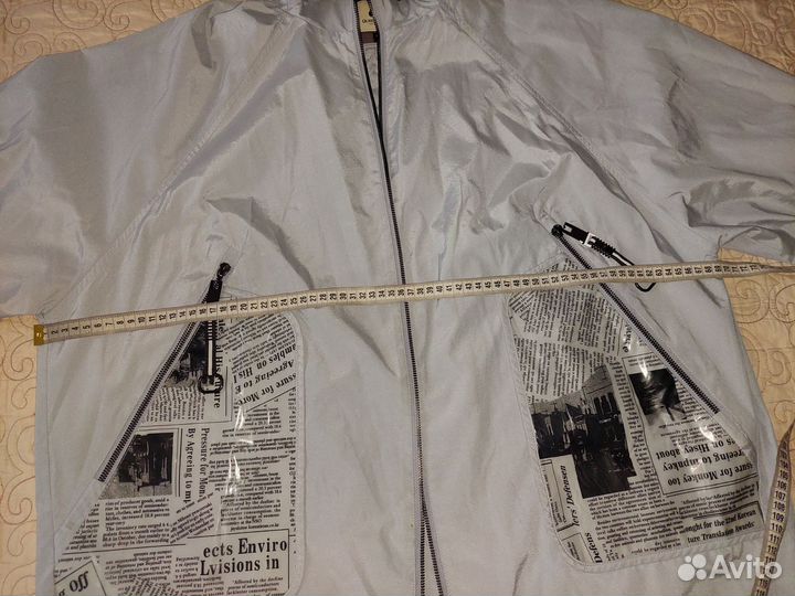 Ветровка женская