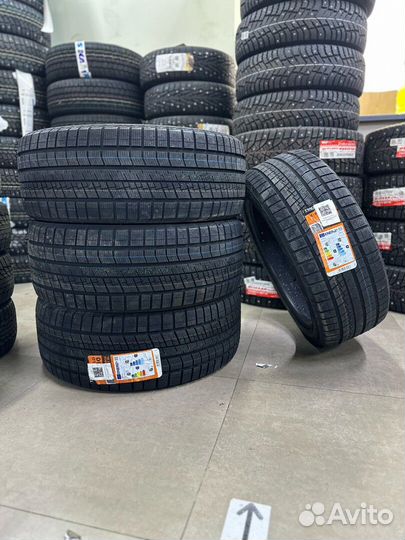 Tracmax X-Privilo S360 205/50 R17 93T