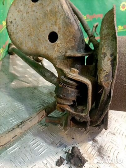 Кулак задний левый Chery Tiggo T11 2.4 2008