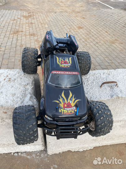 Радиоуправляемая машинка на бензине