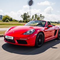 Porsche 718 Boxster 2.0 AMT, 2017, 44 000 км, с пробегом, цена 5 350 000 руб.