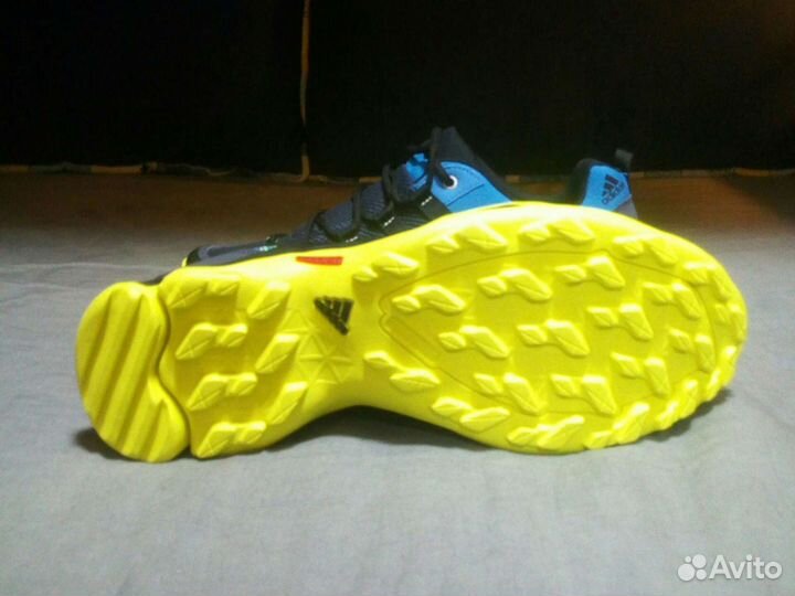 Кроссовки Adidas AX2 40, 43, 44