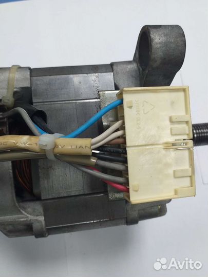 Двигататель стиральной машины LG