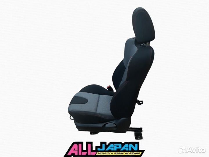 Сиденье переднее левое Mazda 3 Mps BK L3VDT 2007