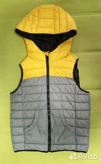 Жилетка, кеды + брюки в подарок