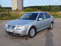 Volkswagen Bora 1.6 MT, 2000, 273 000 км, с пробегом, цена 390 000 руб.