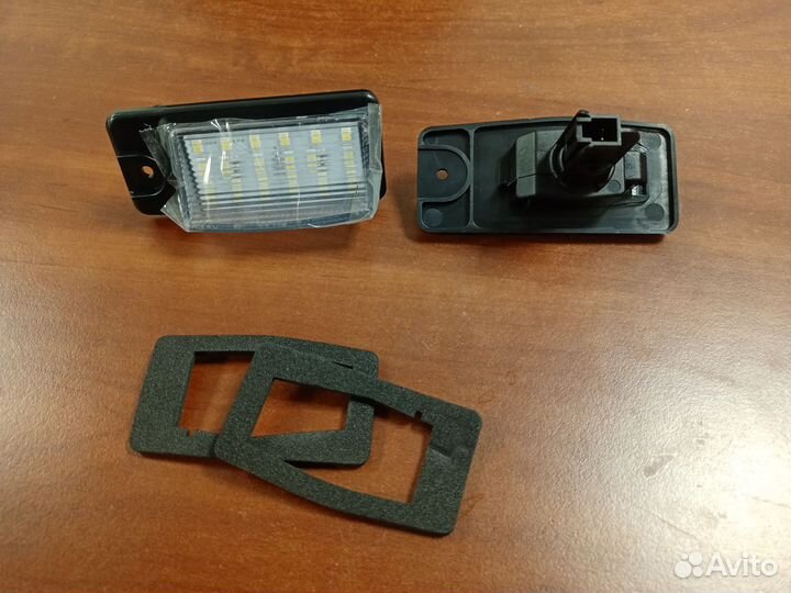 Светодиодная подсветка номера Nissan