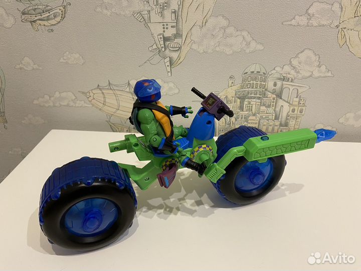 Tmnt мотоцикл с фигуркой