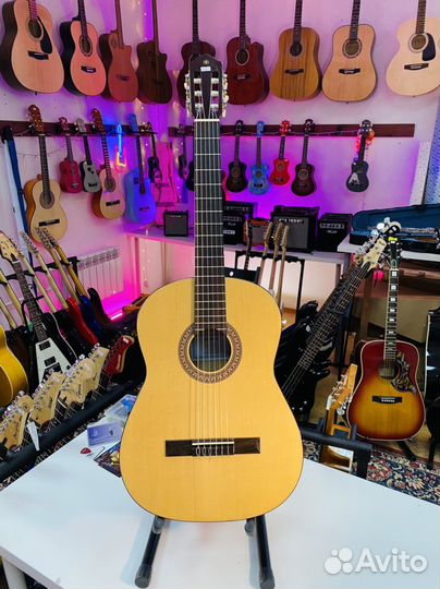 Гитара Yamaha C45