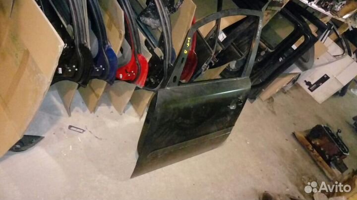 Дверь опель зафира передняя левая 13203013