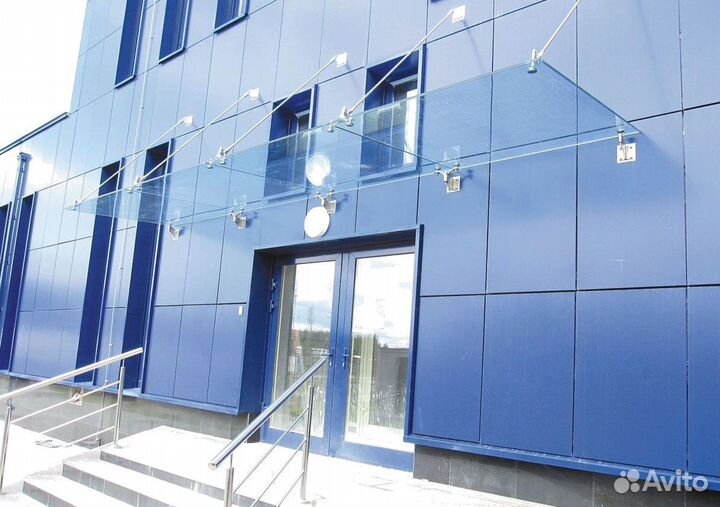 Стеклянный козырек от производителя