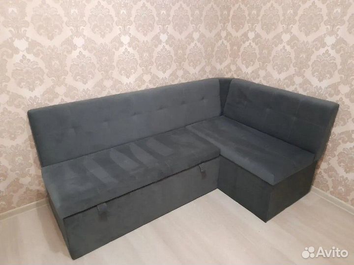 Кухонный угловой диван со спальным местом