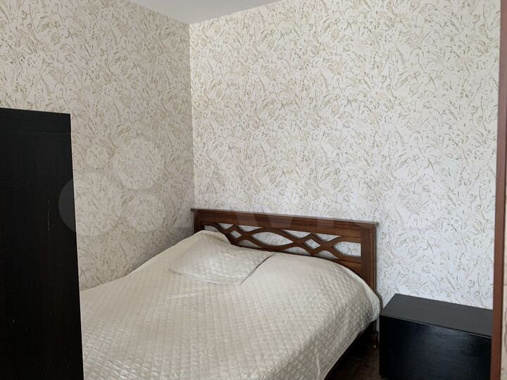 1-к. квартира, 37 м², 1/10 эт.