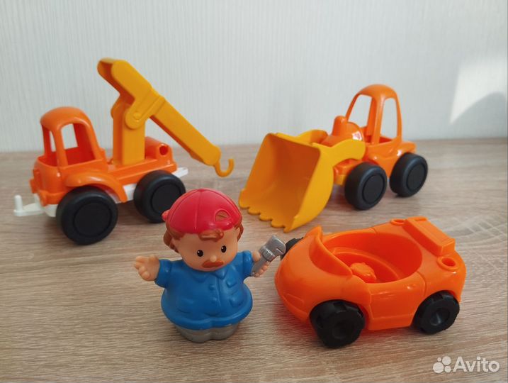 Трек парковка гараж машинки Fisher Price