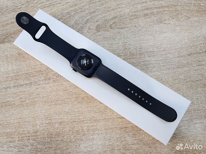 Apple Watch SE gen 2 44mm