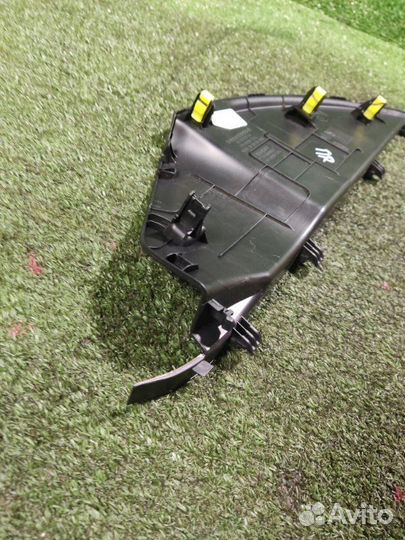 Накладка торпеды передняя правая Chery Tiggo 7 PRO