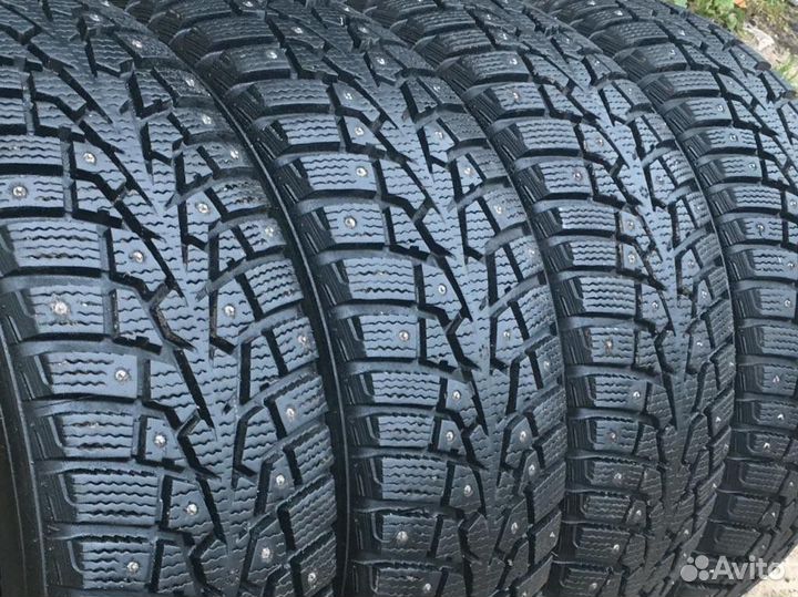 Maxxis ArcticTrekker NP3 205/60 R16