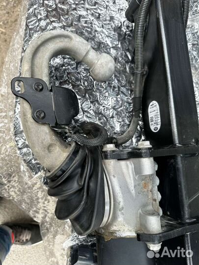 Фаркоп Land Rover Defender L663 как новый