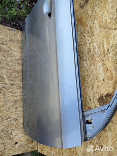 Правая дверь Vw Passat B6