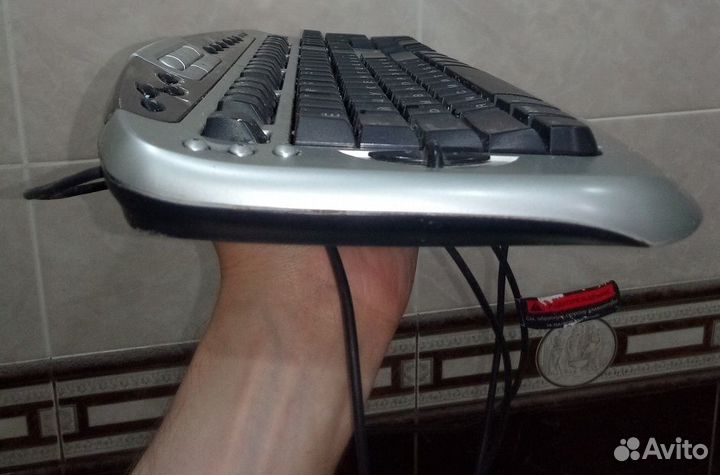 USB-клавиатура Microsoft Digital Media Keyboard