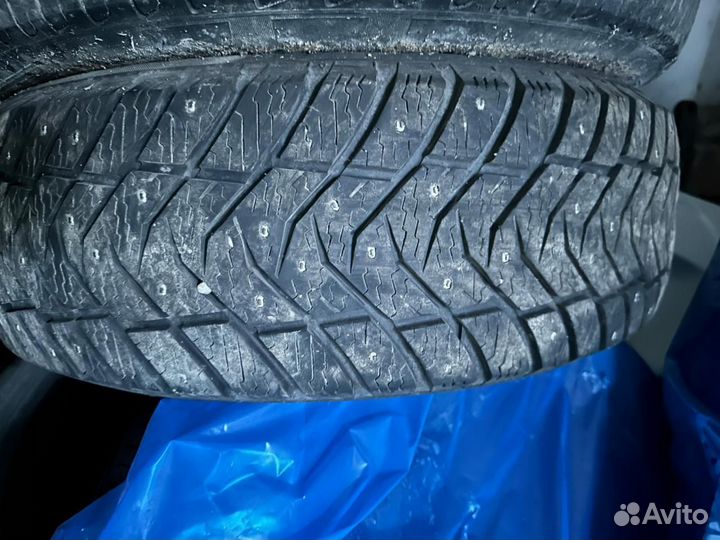Зимние колеса 215 60 17