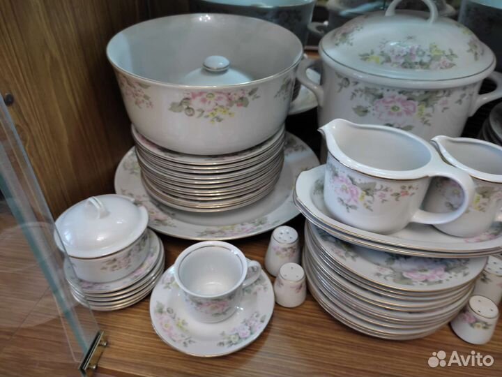 Столово-чайный сервиз новый