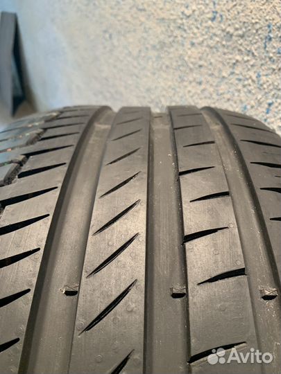 Continental ContiPremiumContact 6 275/40 R20 Y