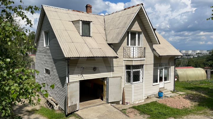 Дом 206 м² на участке 20 сот.