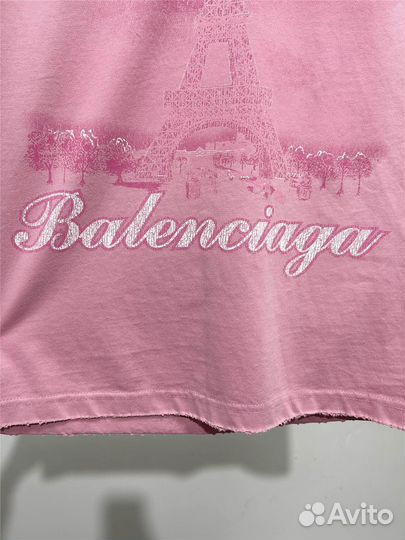 Футболка Balenciaga