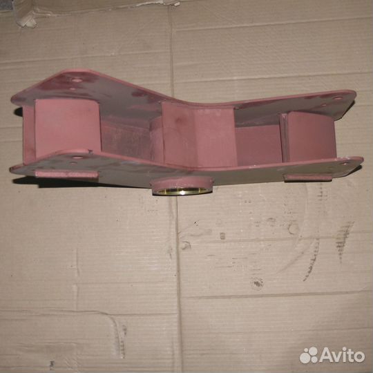 Балансир маз полуприцепа средний короткий (плечо 2